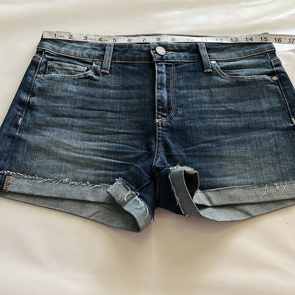 Paige Jimmy Jimmy Short Mid Rise Size 28 - Picture 4 of 16